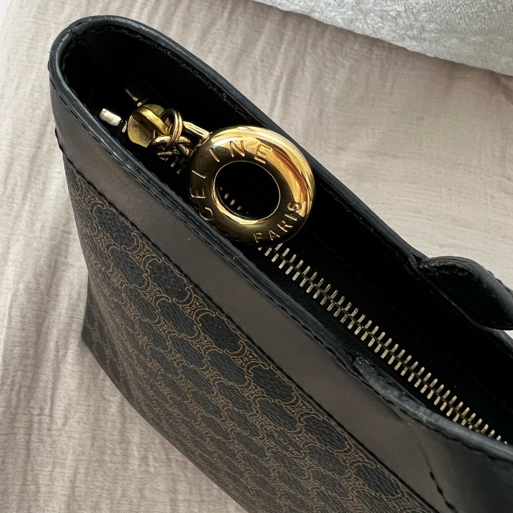 Celine Elegant Black and Brown Tote with Macadam print, leather trim & gold logo - Picture 6 of 13